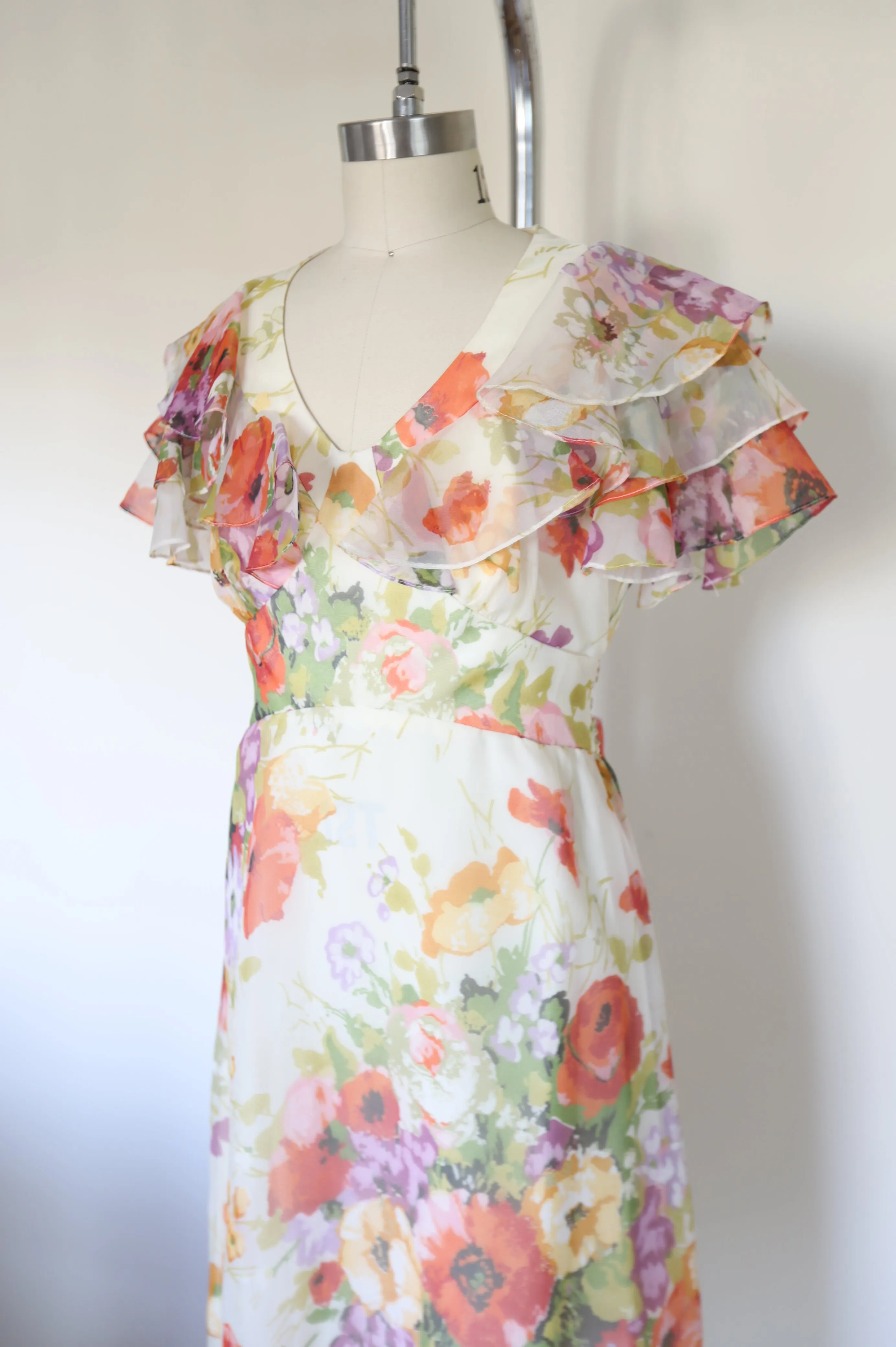 1960s/70s Vintage Handmade Floral Ruffle Tie Back Maxi Dress