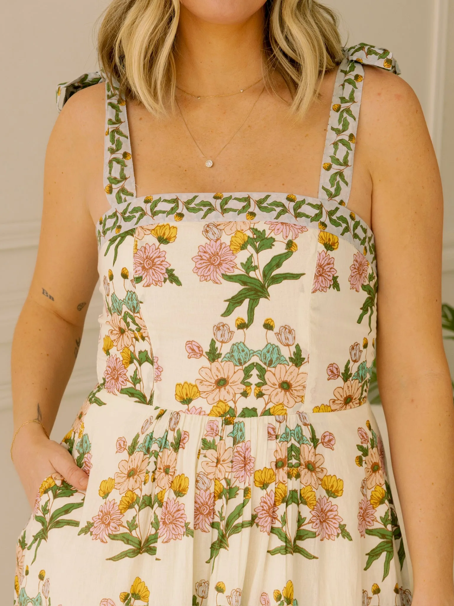 Bila77 Santa Barbara Dress