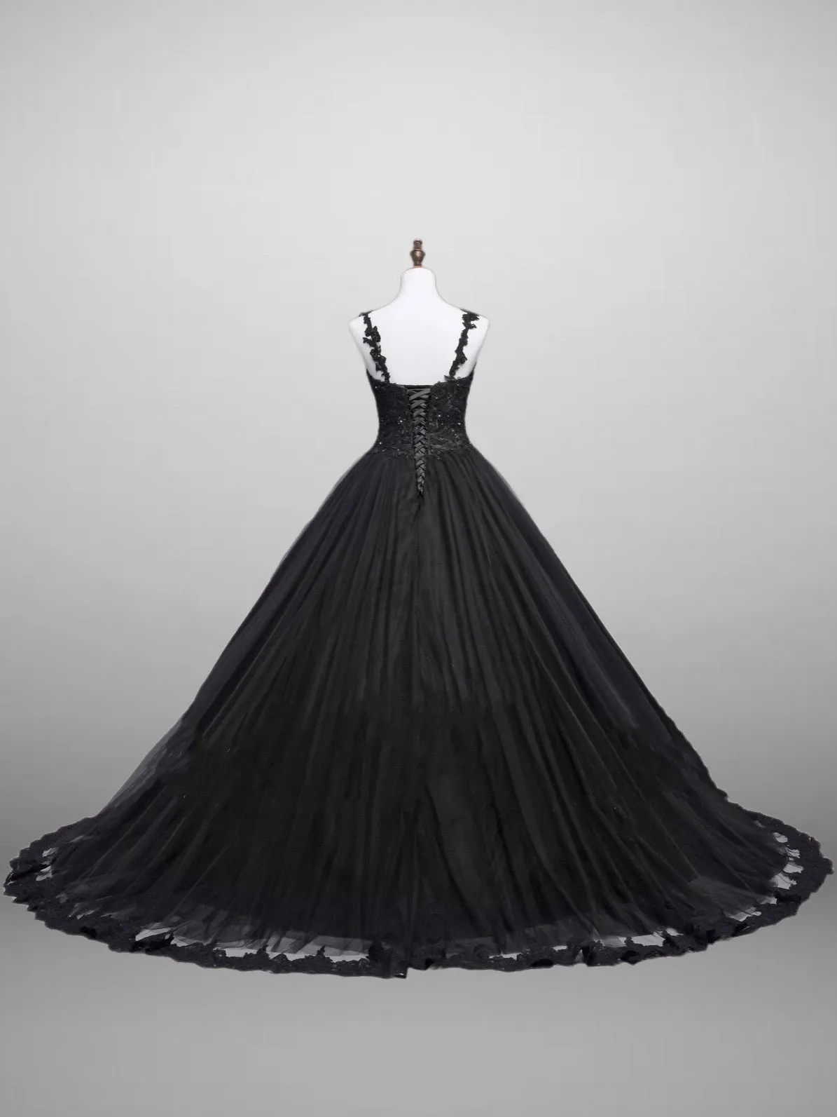 Black Gothic Lace Floral Embroidered  Wedding Dress With Spaghetti Straps Plus Size