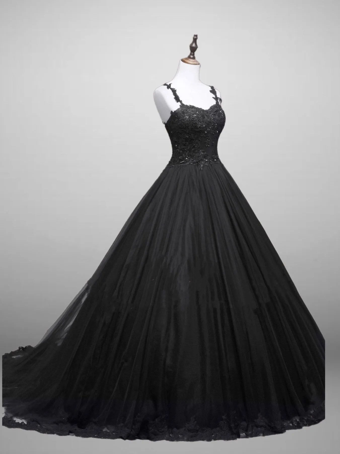 Black Gothic Lace Floral Embroidered  Wedding Dress With Spaghetti Straps Plus Size