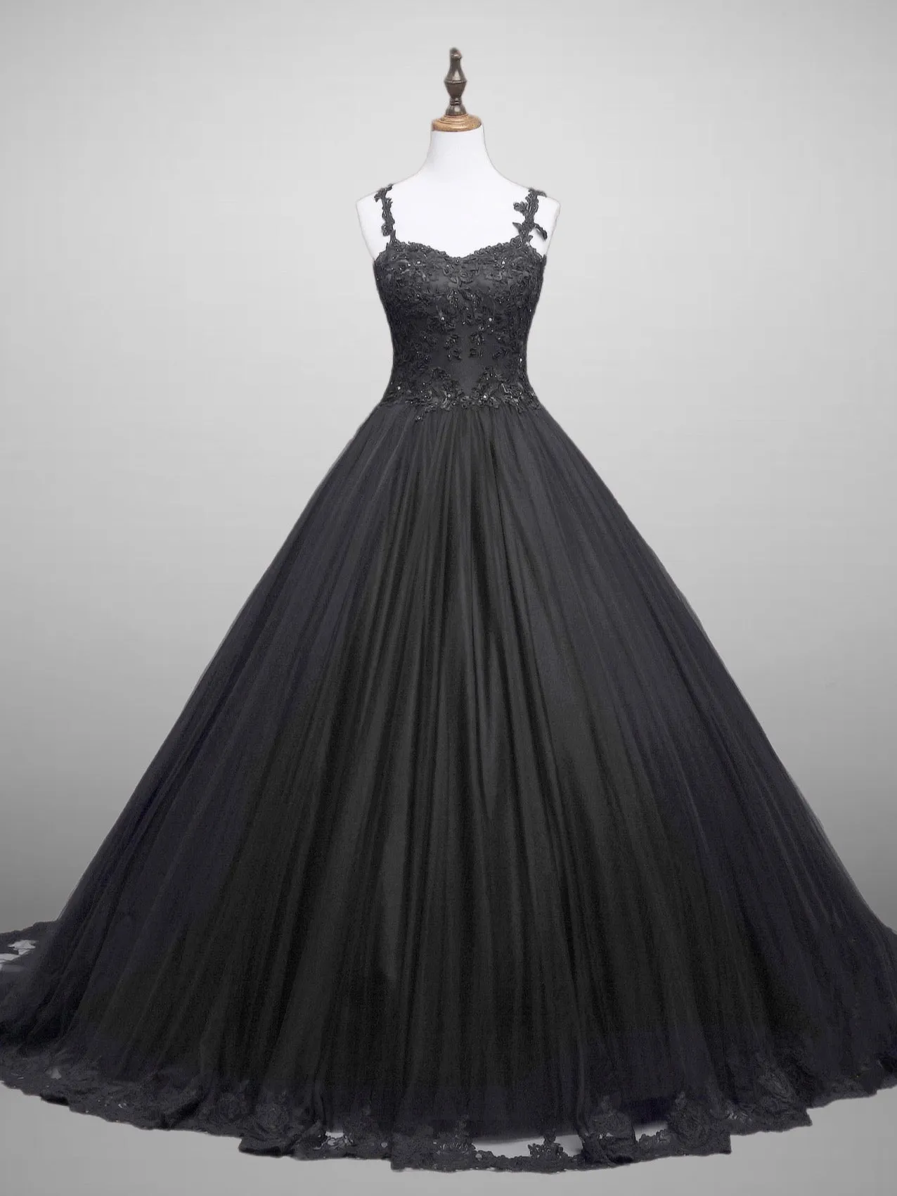 Black Gothic Lace Floral Embroidered  Wedding Dress With Spaghetti Straps Plus Size