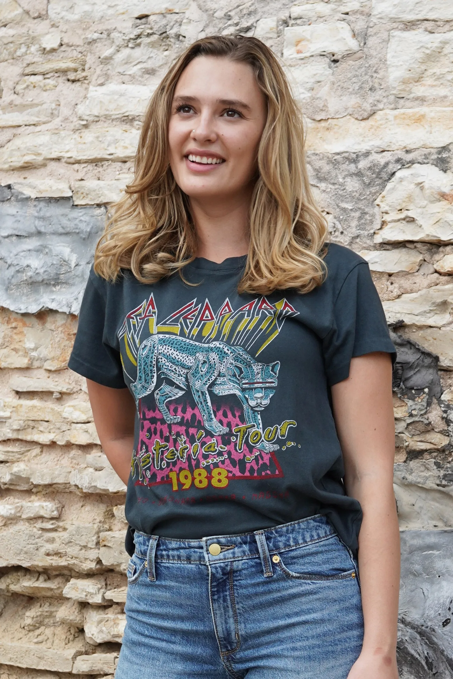 Daydreamer Def Leppard Tour Japan '88 Graphic Tee