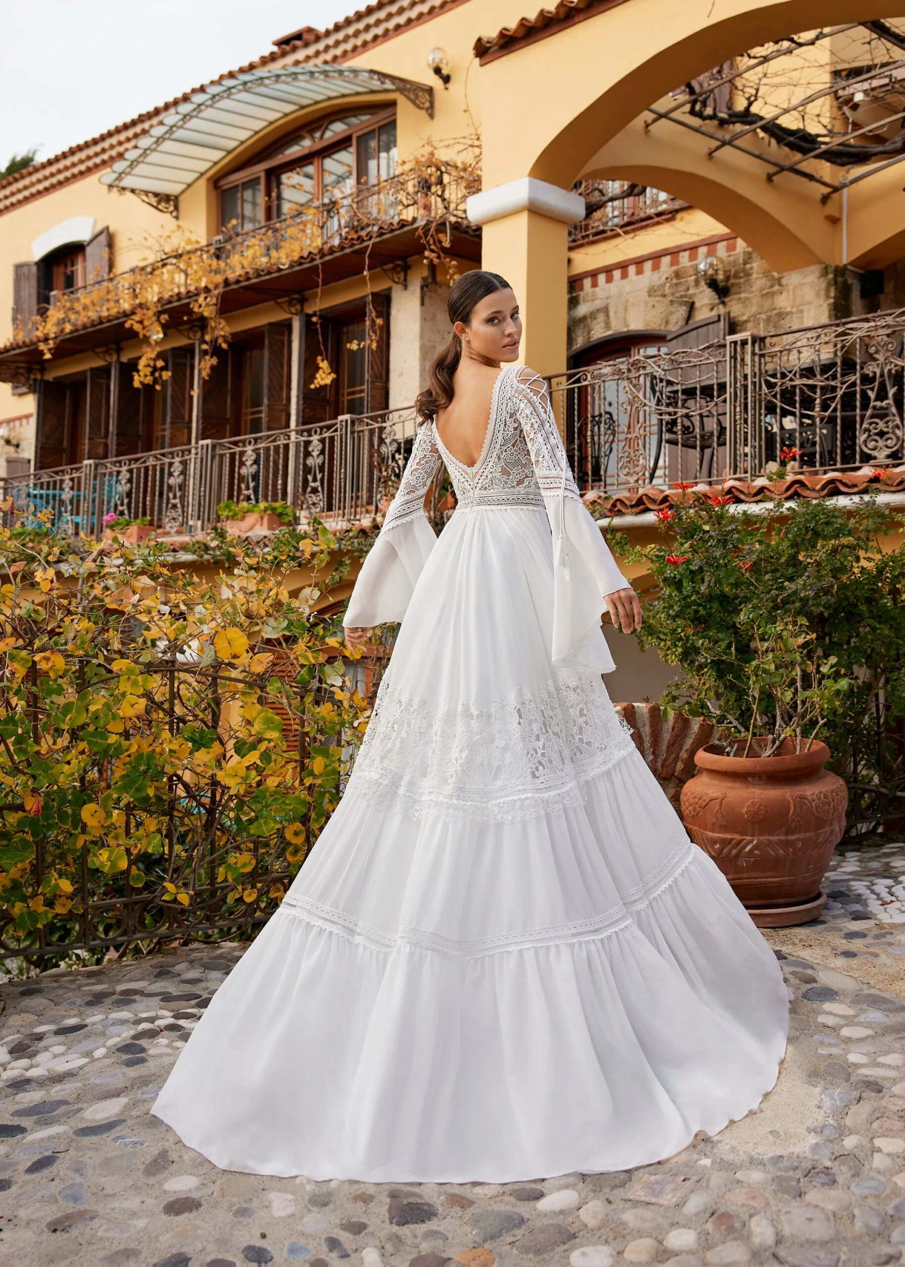 Herve Paris Adelynn 4