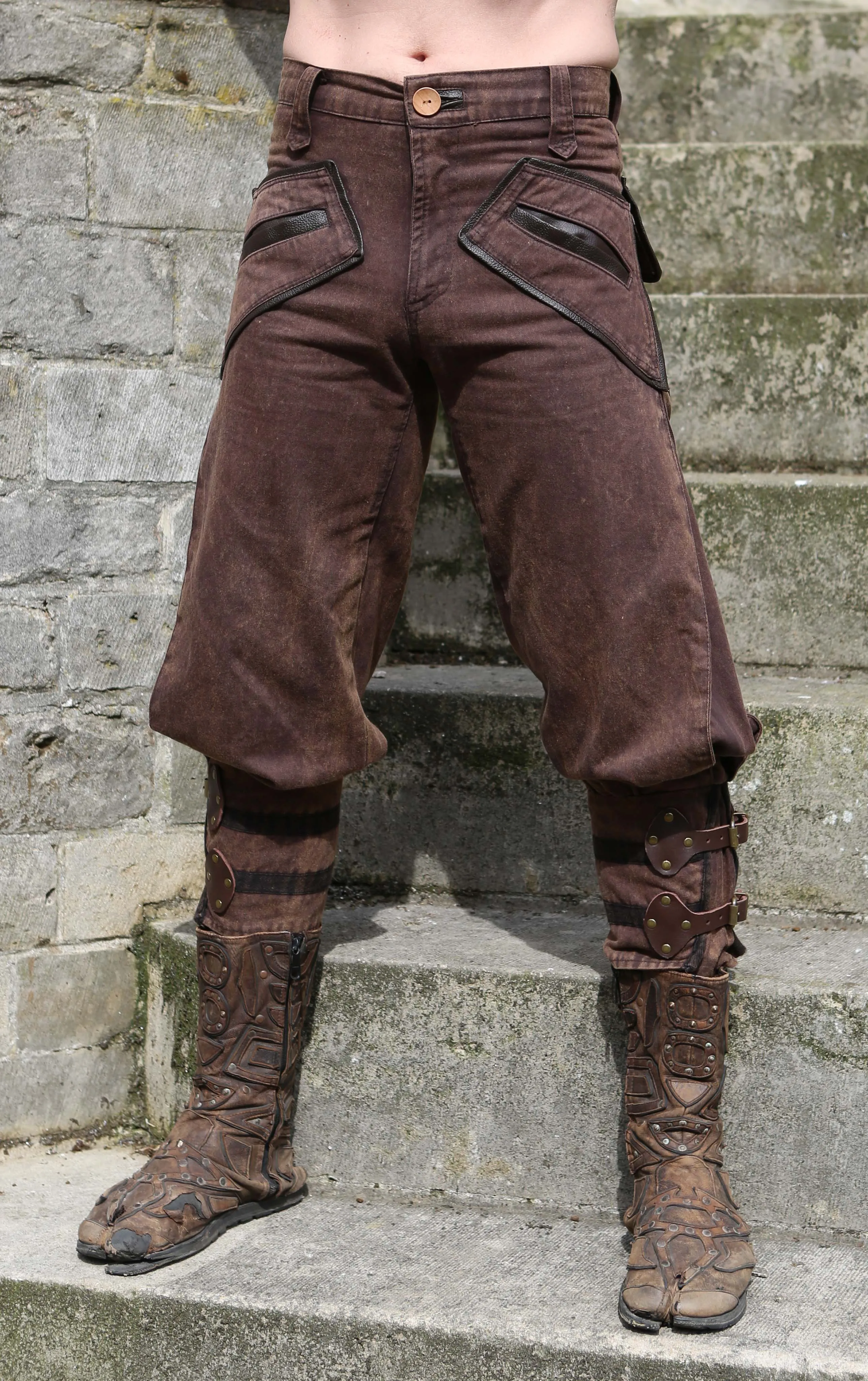 kneepants canvas