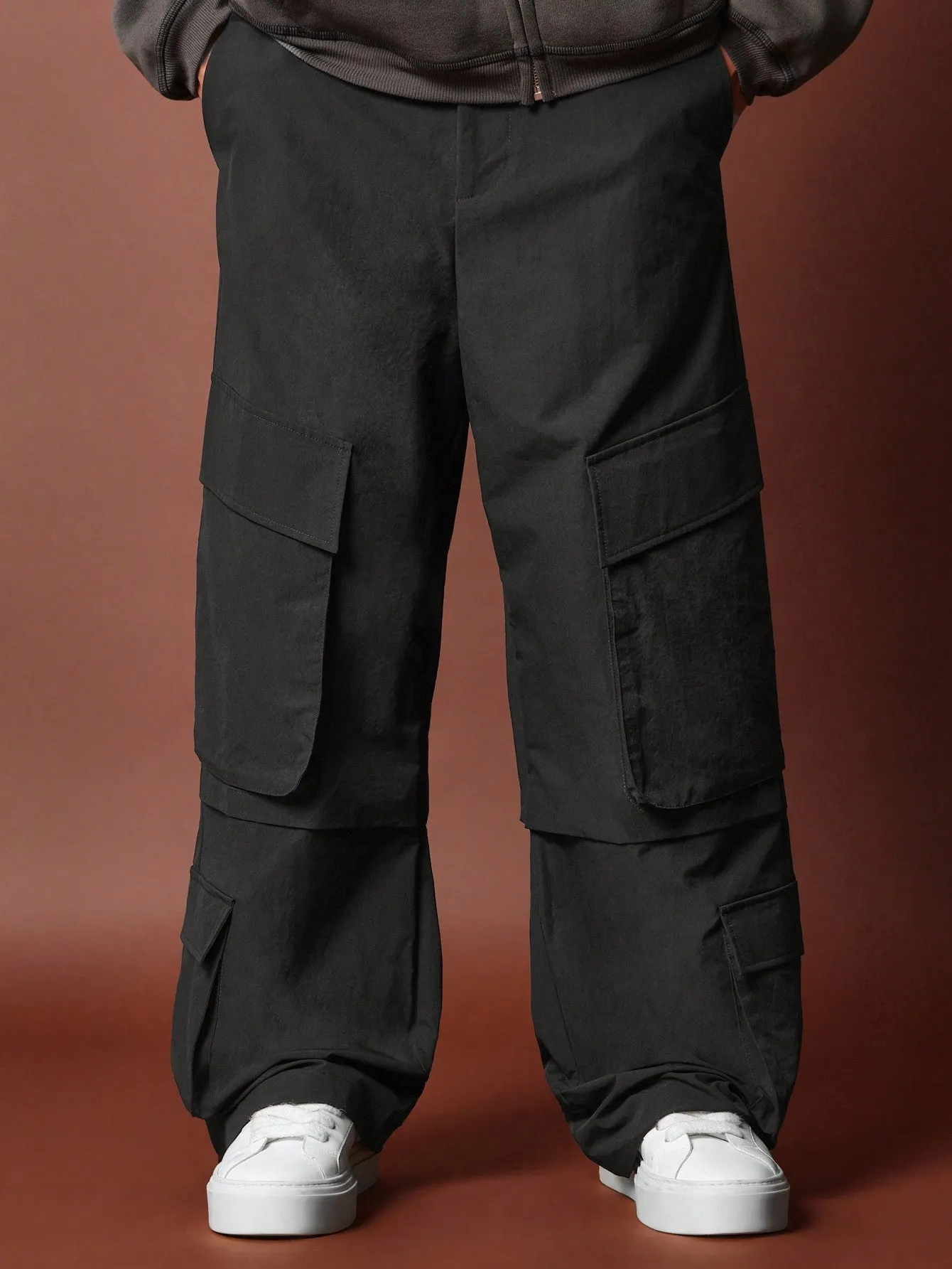 Loose Fit Nylon Multi Pocket Cargo Parachute Pant