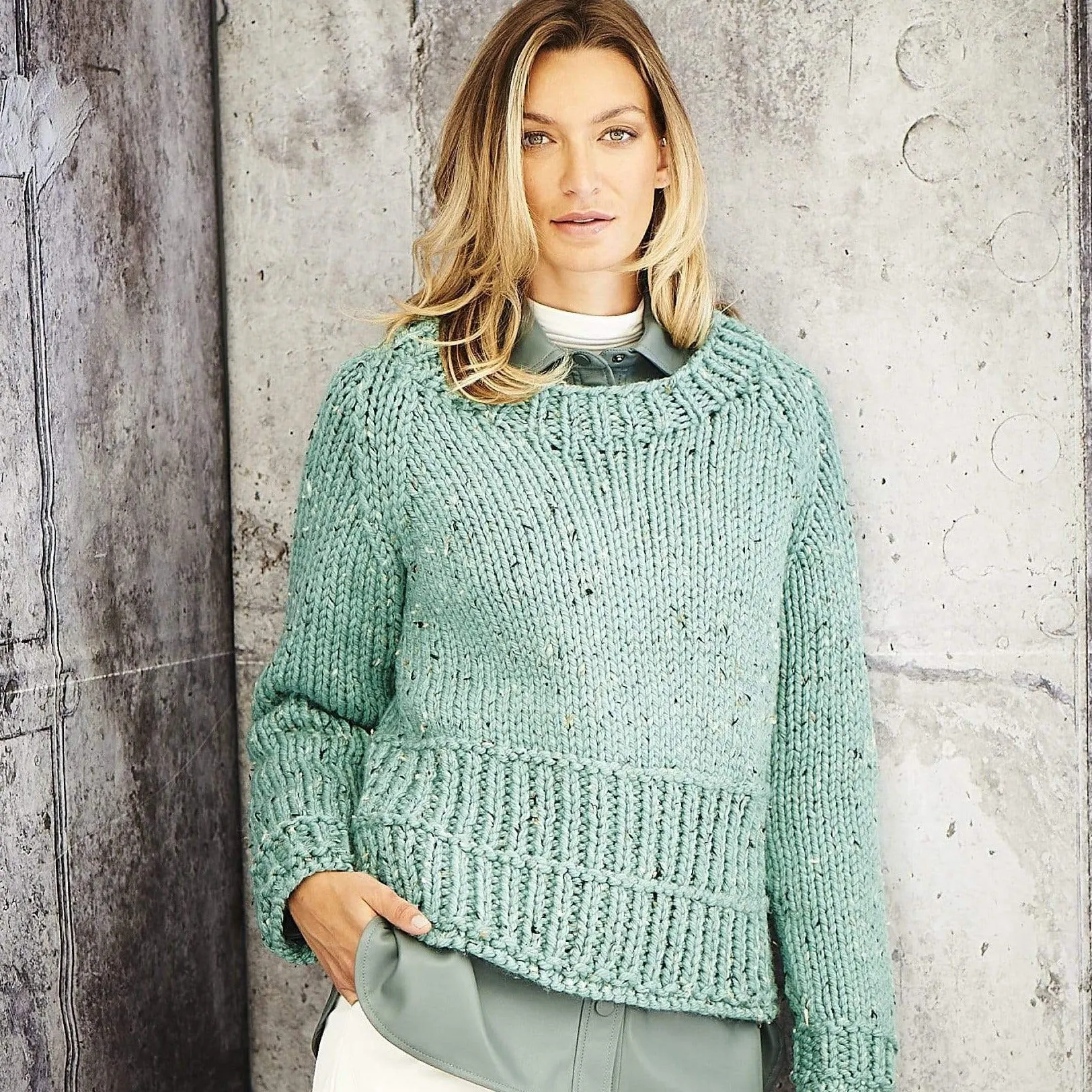 Stylecraft Super Chunky Knitting Pattern 9808