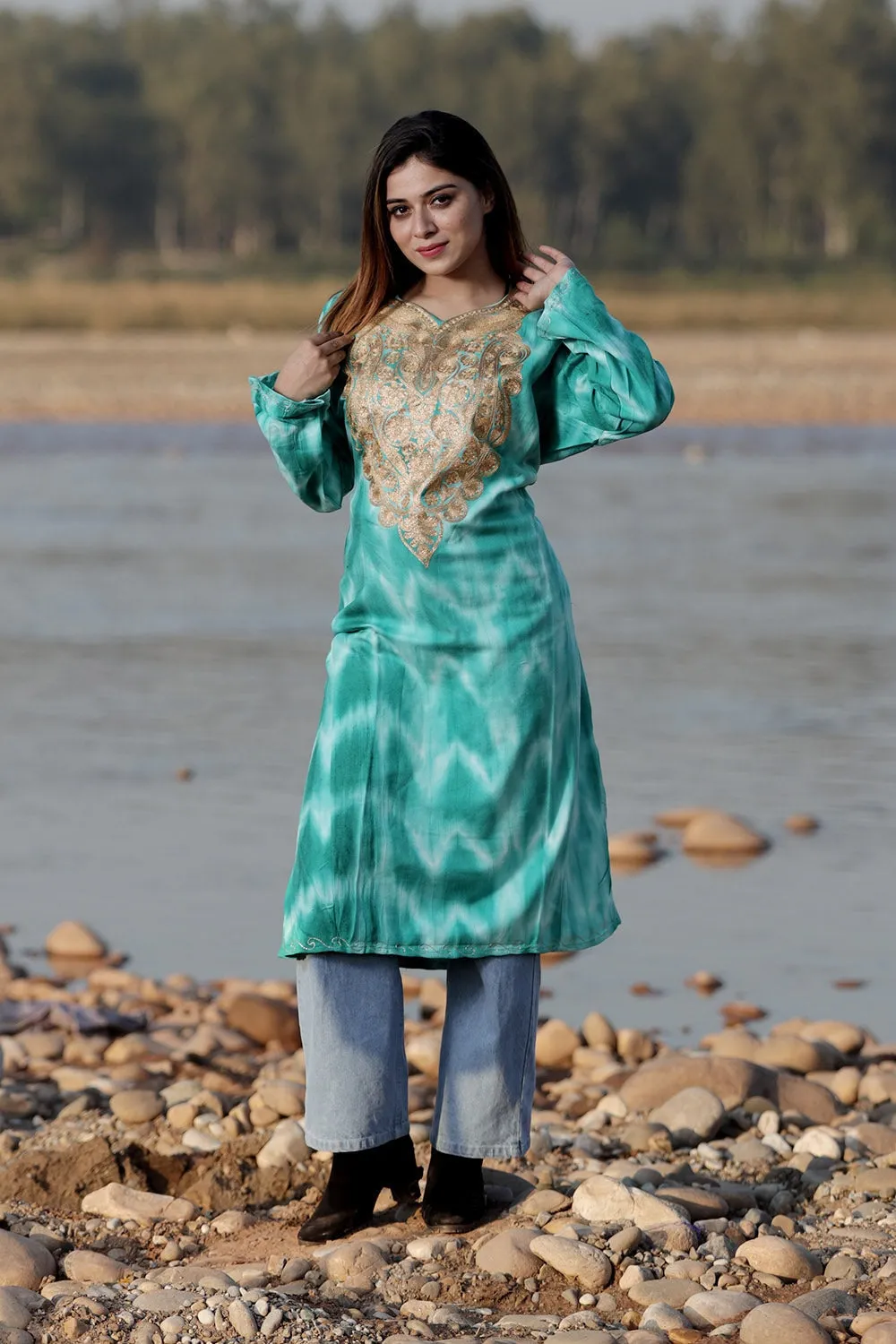TURQUOISE BLUE COLOUR TIE-DYE Aari Tilla Work Embroidered Phiran Enriched Designer Neckline Pattern