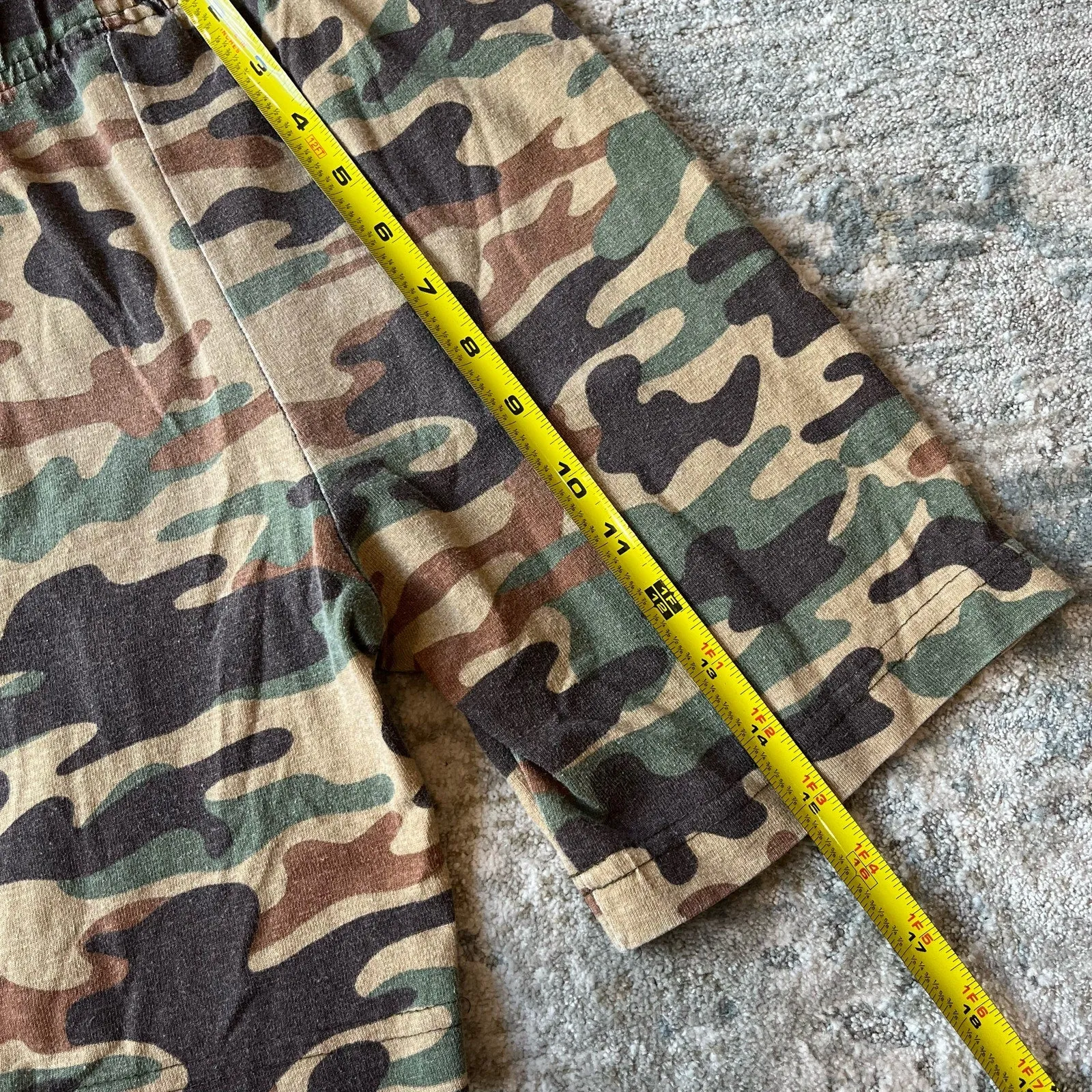 Vintage Garfield Camo Shorts 7 USA
