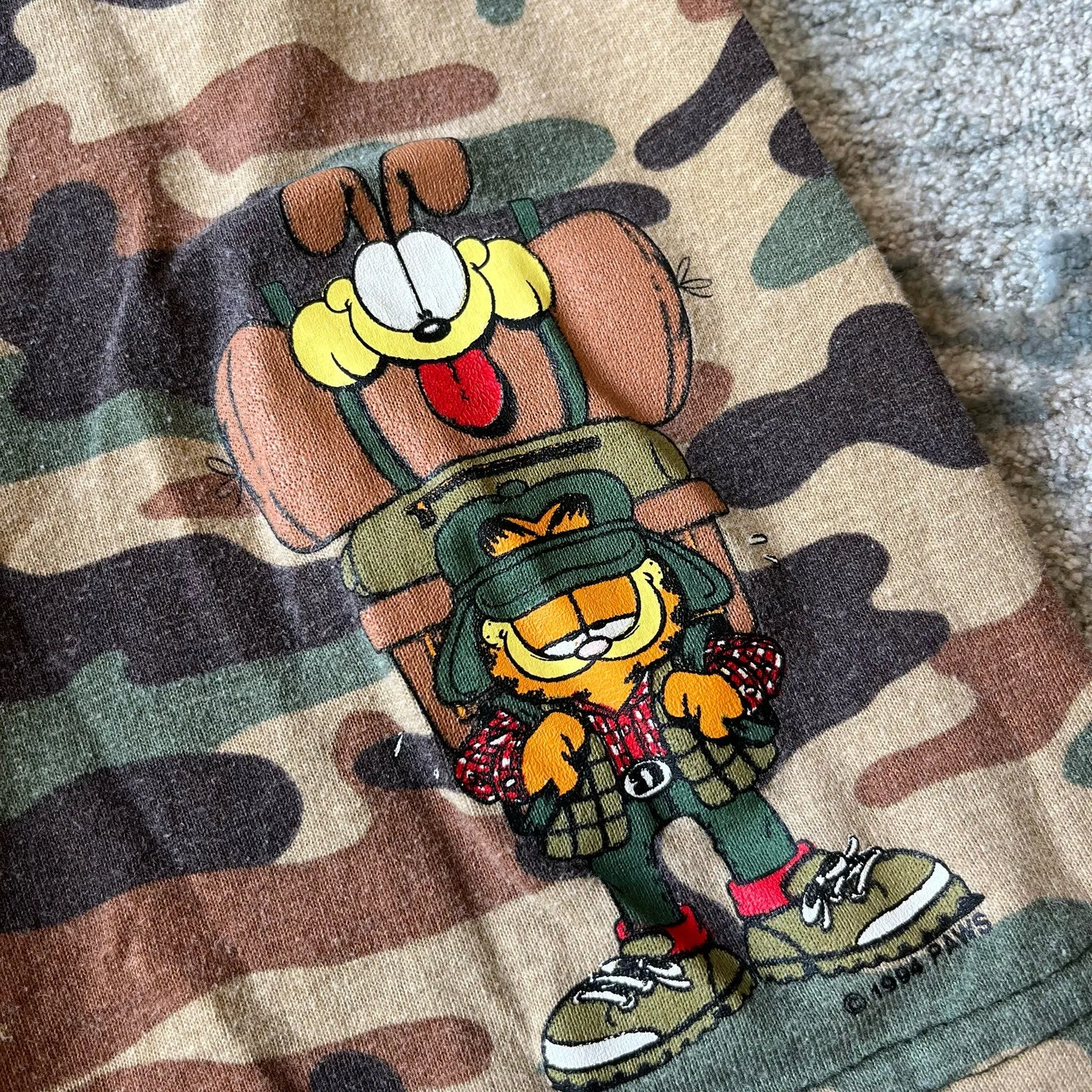 Vintage Garfield Camo Shorts 7 USA